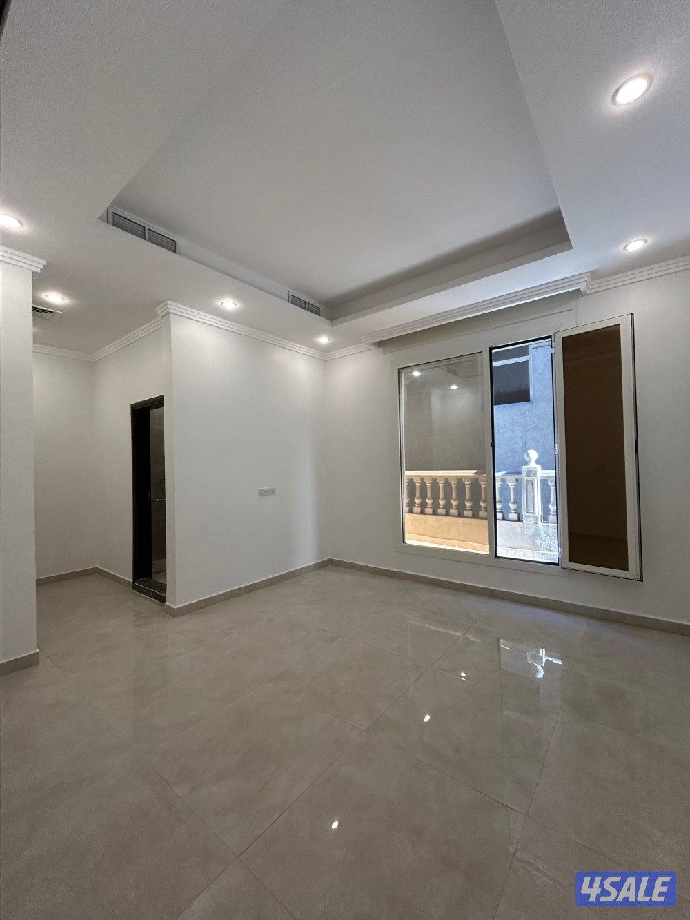 دور كامل للإيجار فى المسايل موقع مميز جميع الغرف ماستر3