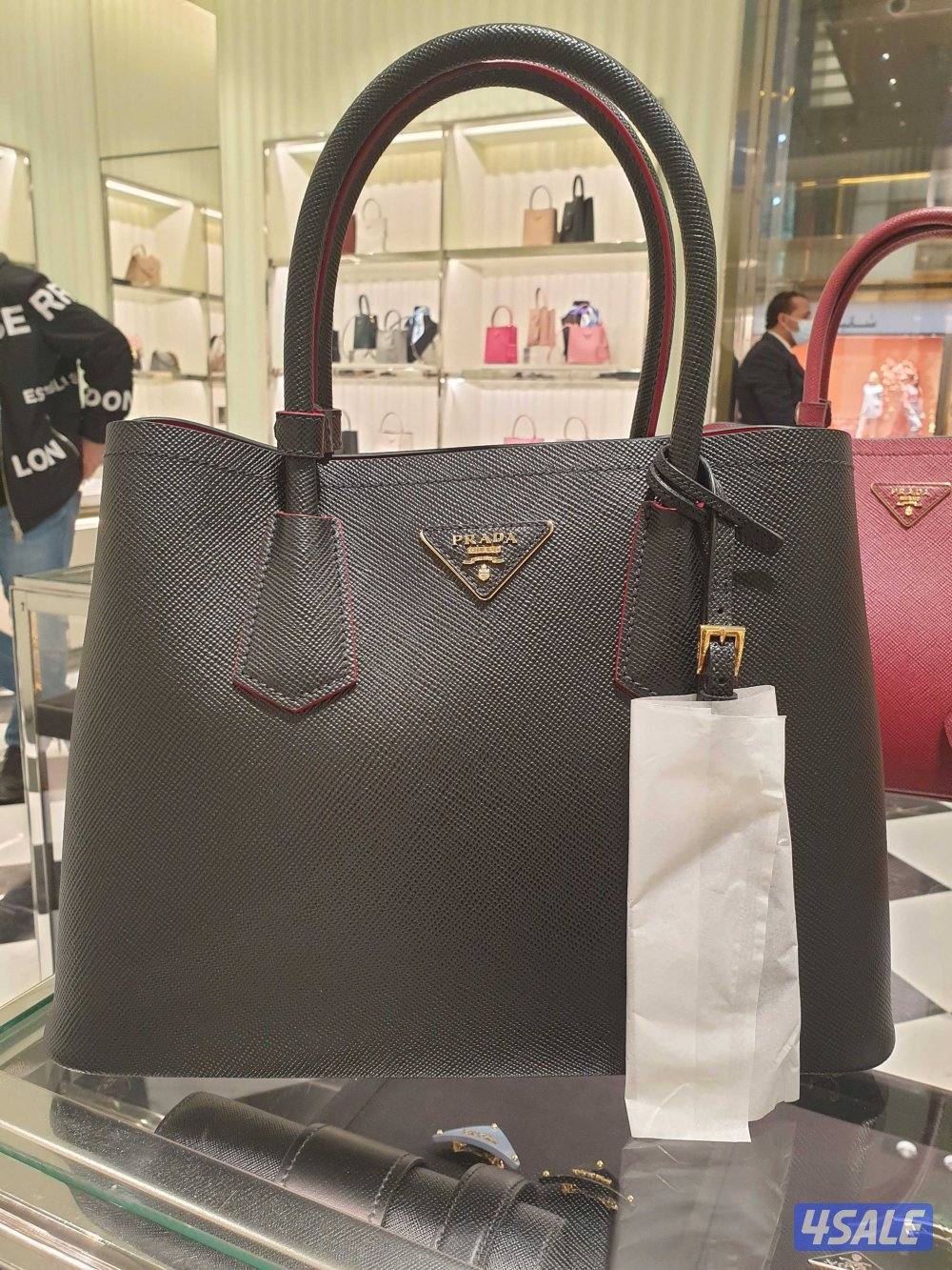 شنطة برادا دبل ميديام (أصلية0