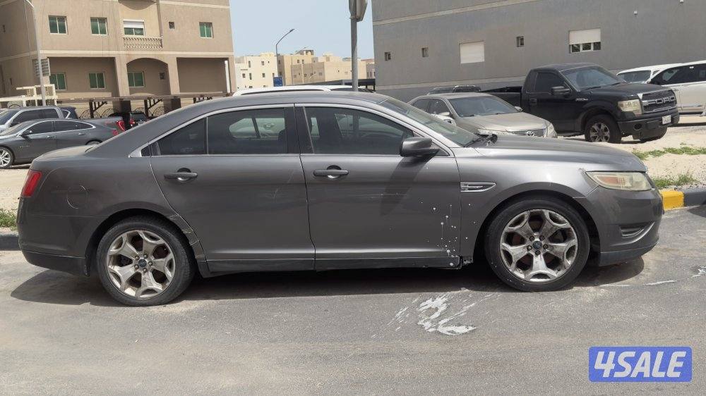 للبيع موتر فورد تورس1