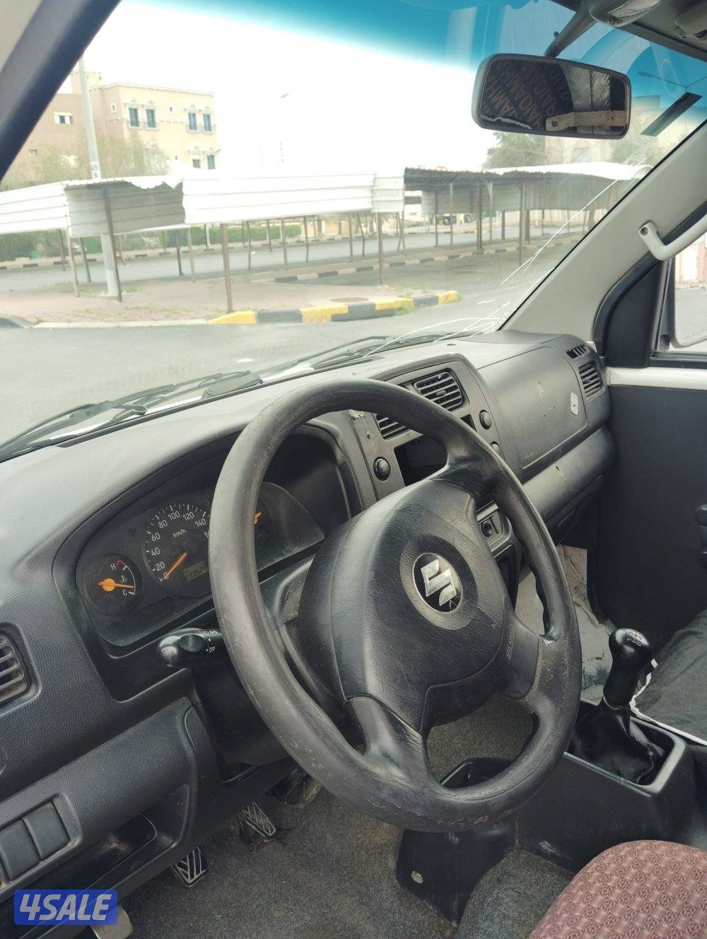 باص سوزوكي 2016 م4