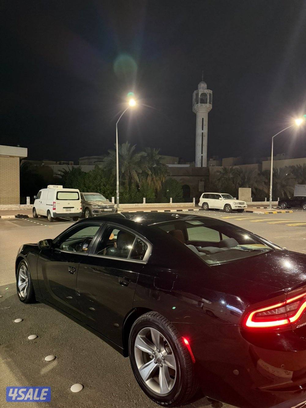 دوج تشارجر 20198