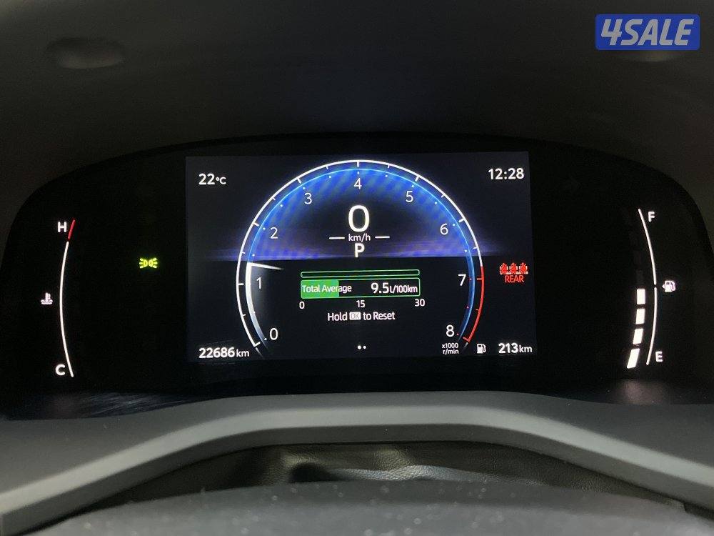 TOYOTA CAMRY 25 YM, CB4-L6