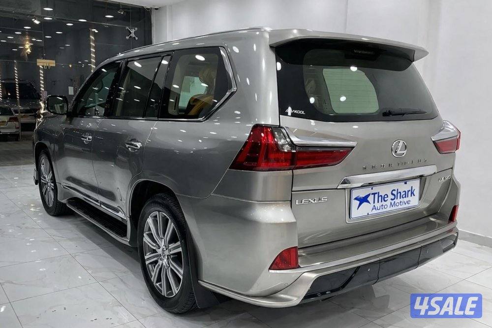 لكزس LX570 2017 تيتانيوم اعلى درجه وكاله البحرين تصدير مع تخليص كامل7