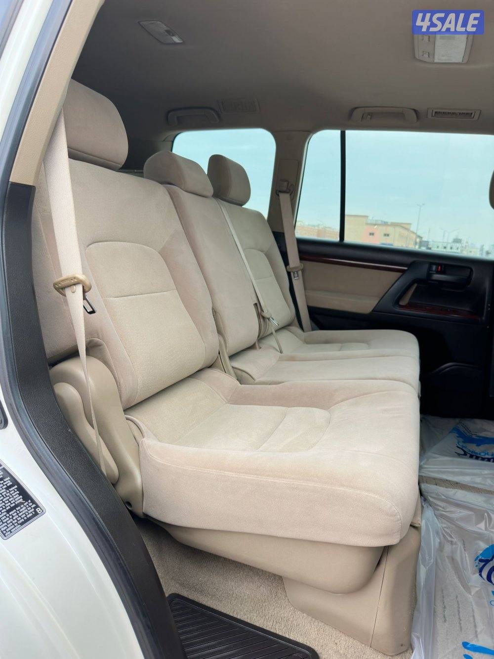 لاندGX.R 
صبغ الوكالة10