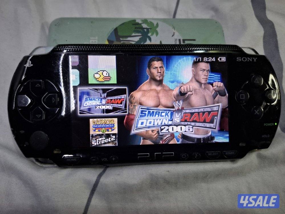 PSP SONY P1000 MODEL.BLACK COLOR 8GB SDCARD WITH 50GAMES11