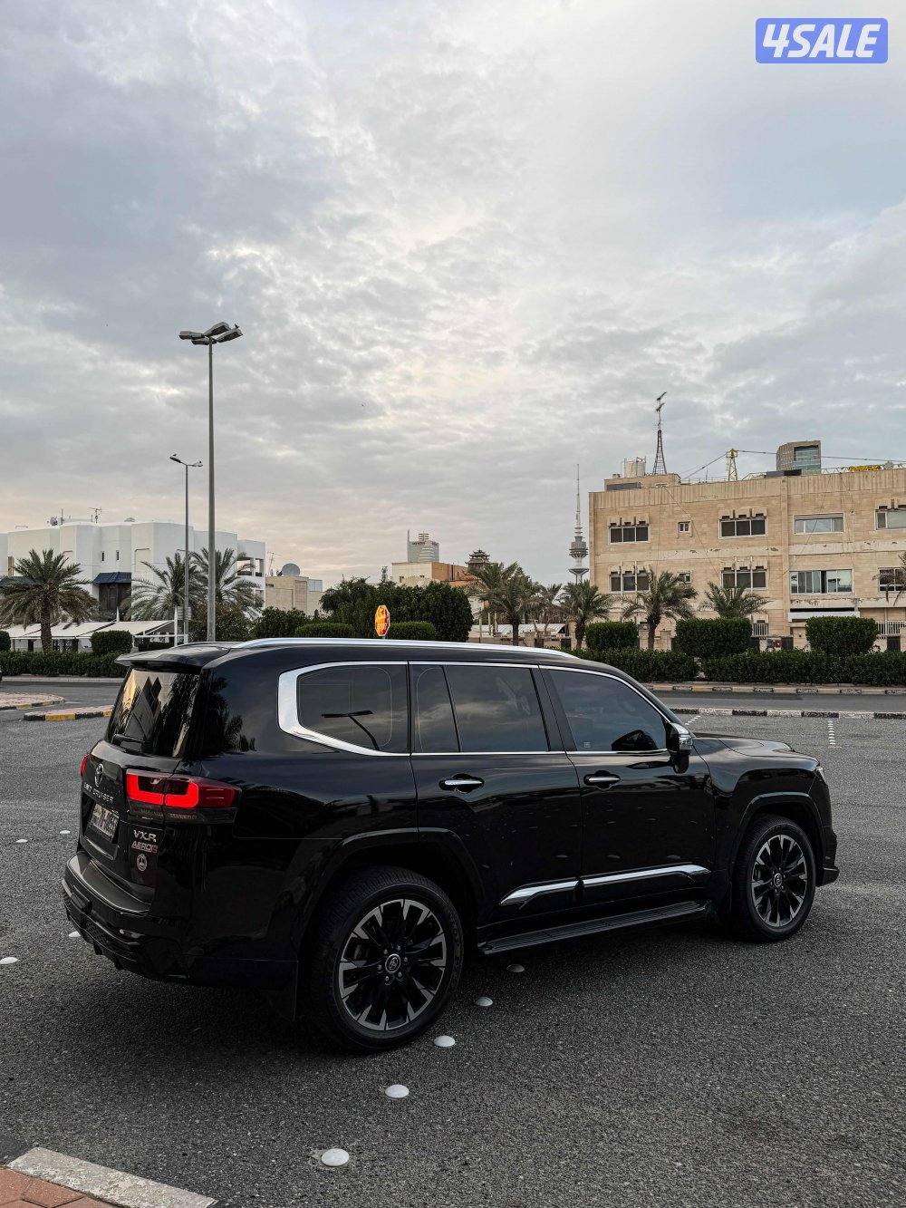 Land Cruiser twin turbo vxr aero s4