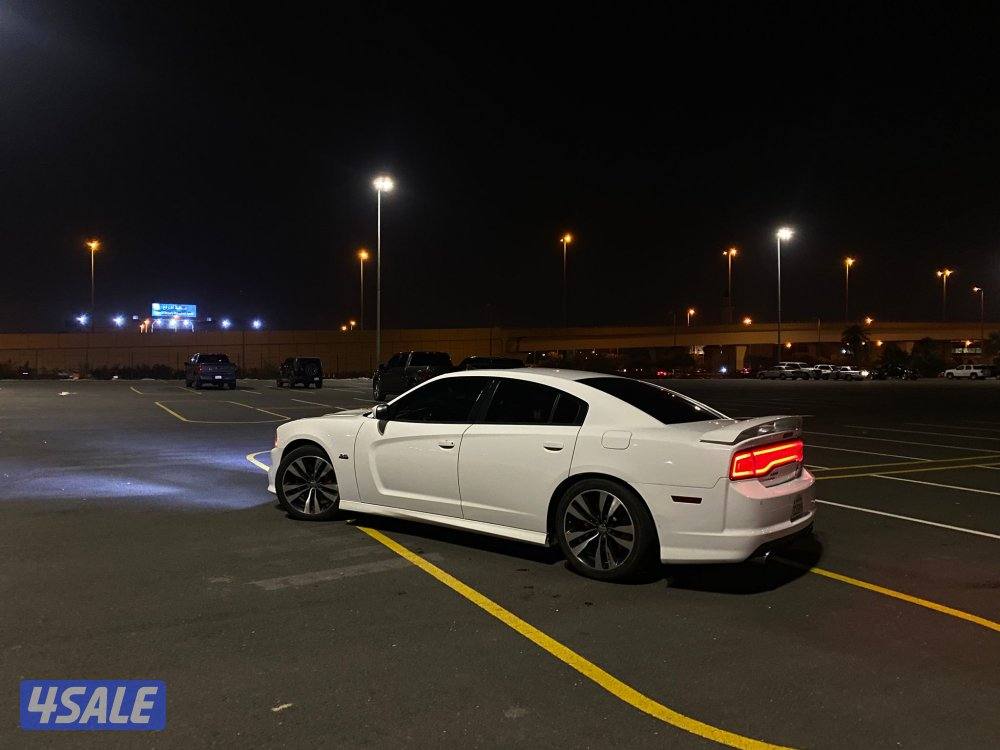 للبيع SRT8. عداد٩٦ السياره ستوك م تشكي1