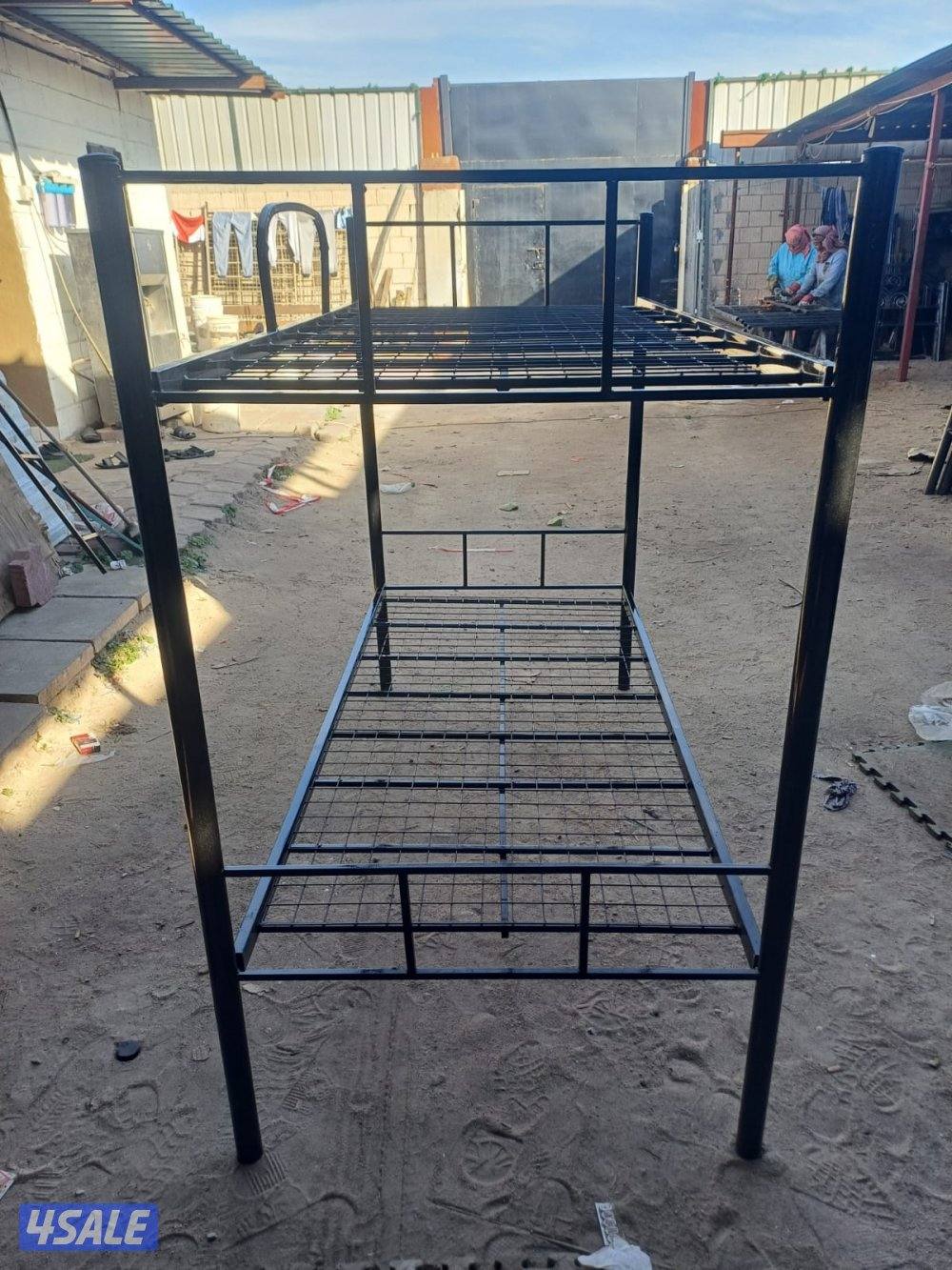 We are available to all kinds of iron beds and with low delivery at l4