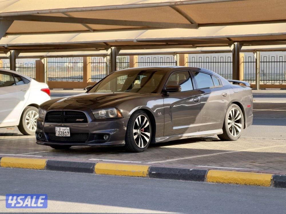 دودج جارجر srt اصلي ٢٠١٤0