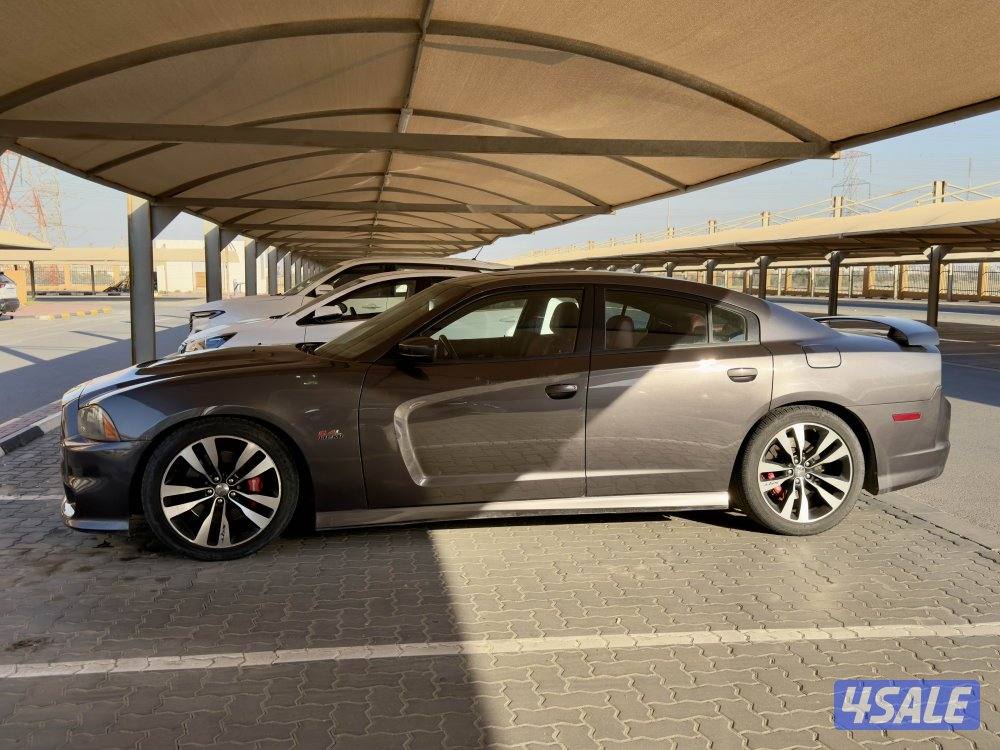 دودج جارجر srt اصلي ٢٠١٤2