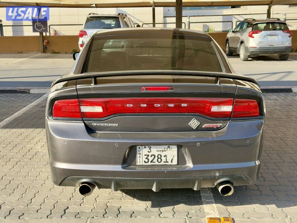 دودج جارجر srt اصلي ٢٠١٤3