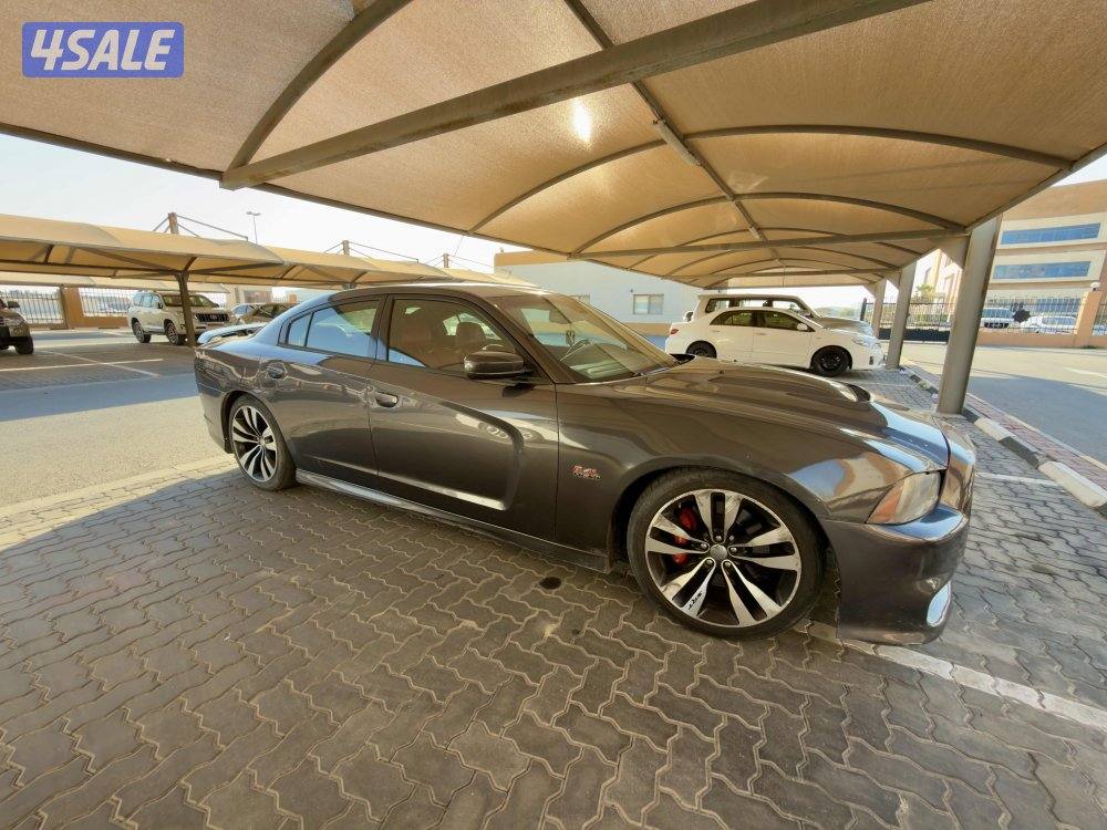 دودج جارجر srt اصلي ٢٠١٤7