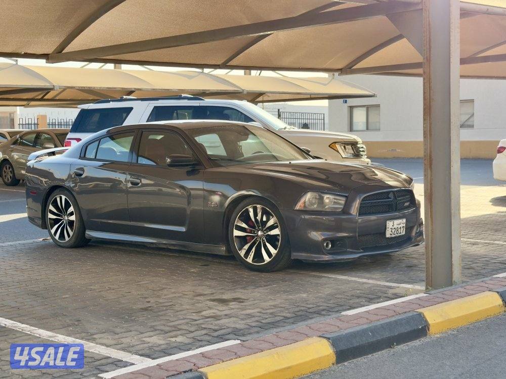 دودج جارجر srt اصلي ٢٠١٤9