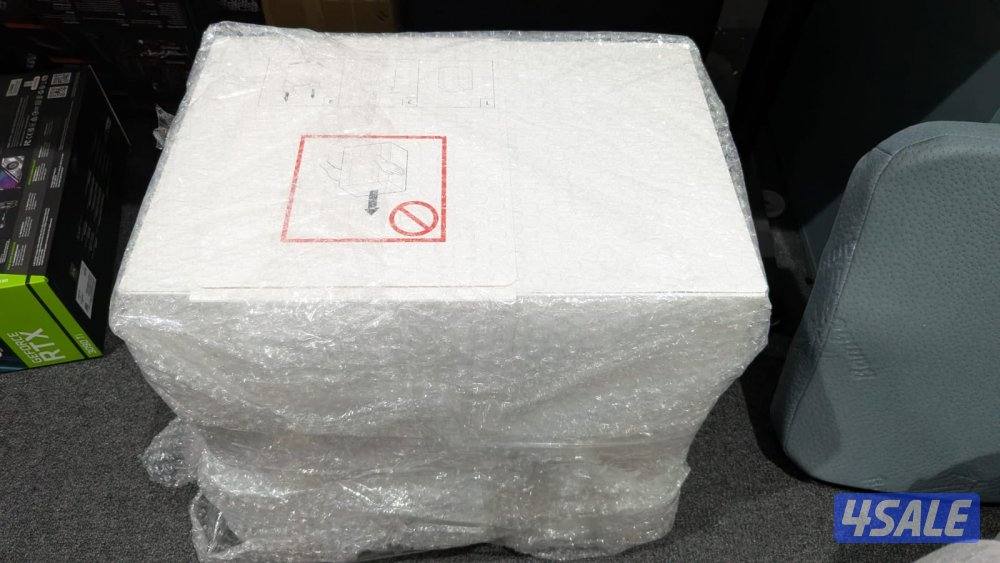 PS5 Pro 30th Anniversary Edition   (لايستيشن 5 برو إصدار خاص)1