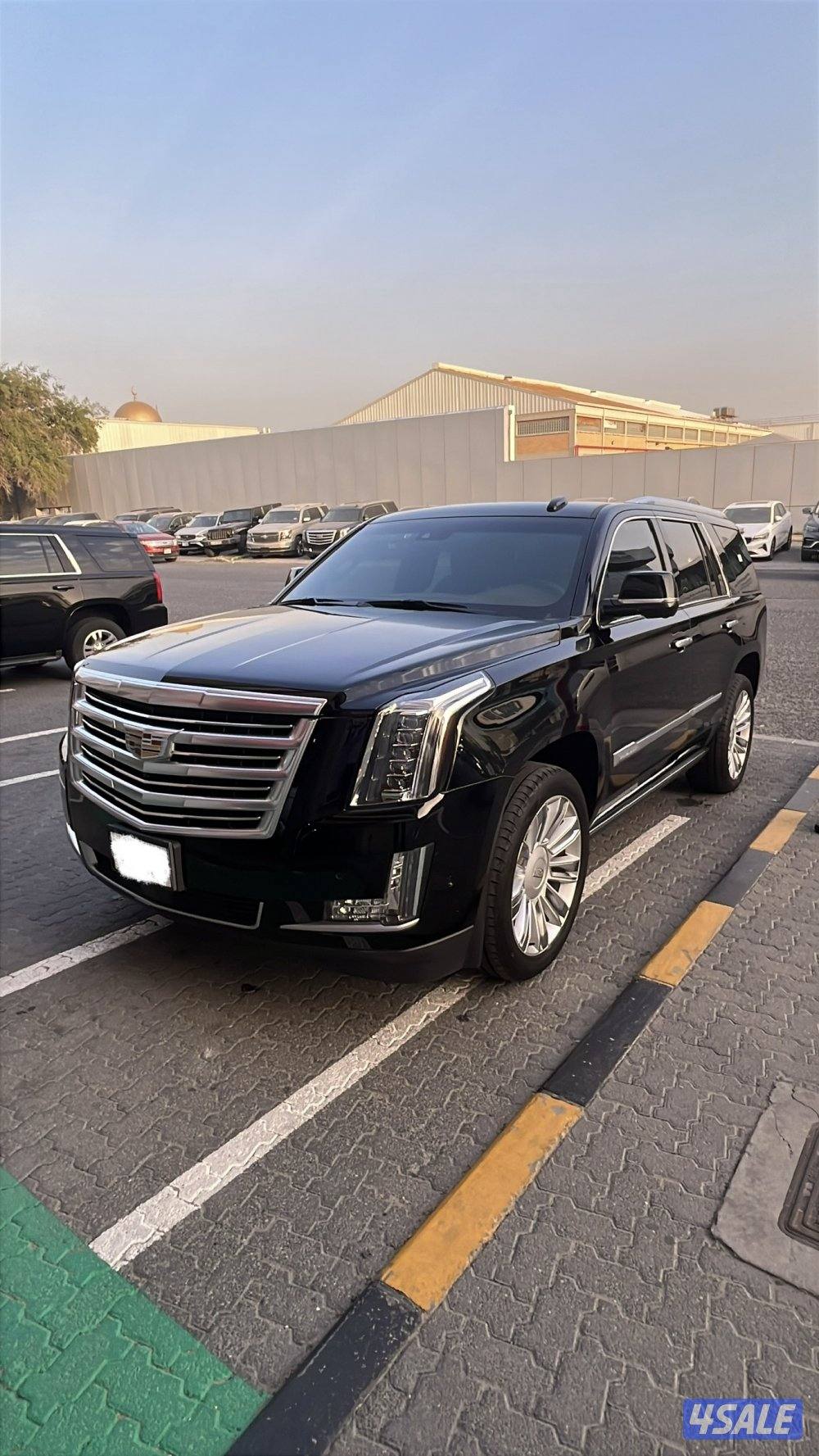 للبيع اسكاليد كامل المواصفات2