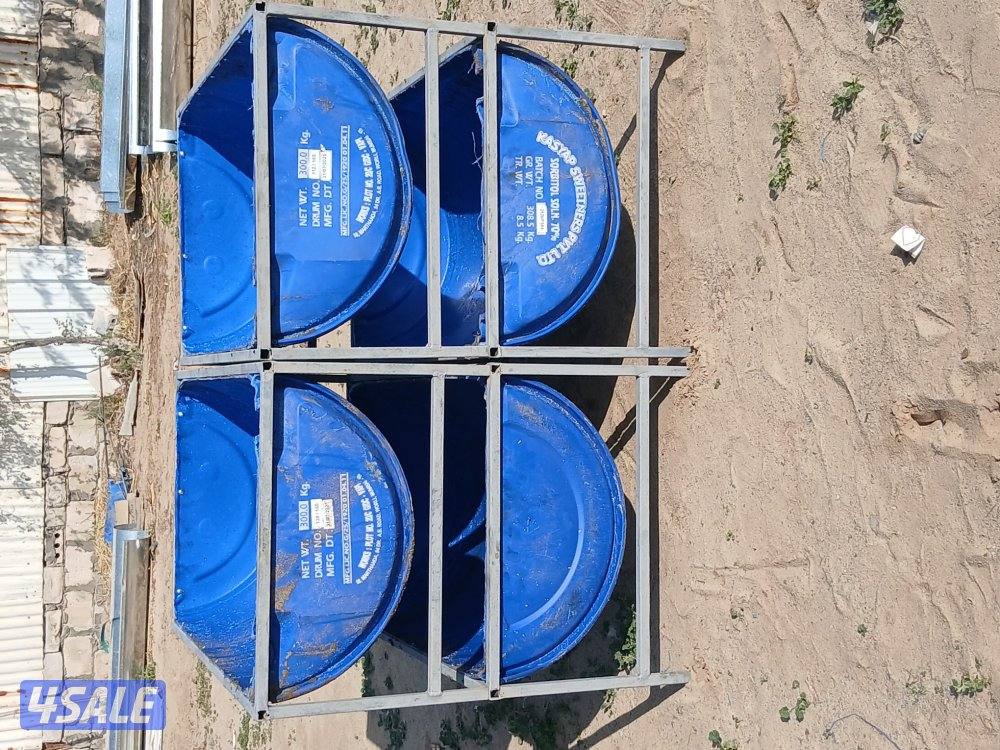 خرماشه لتنظيف بواديق الخيل ومعالف وشبوك للخيل2