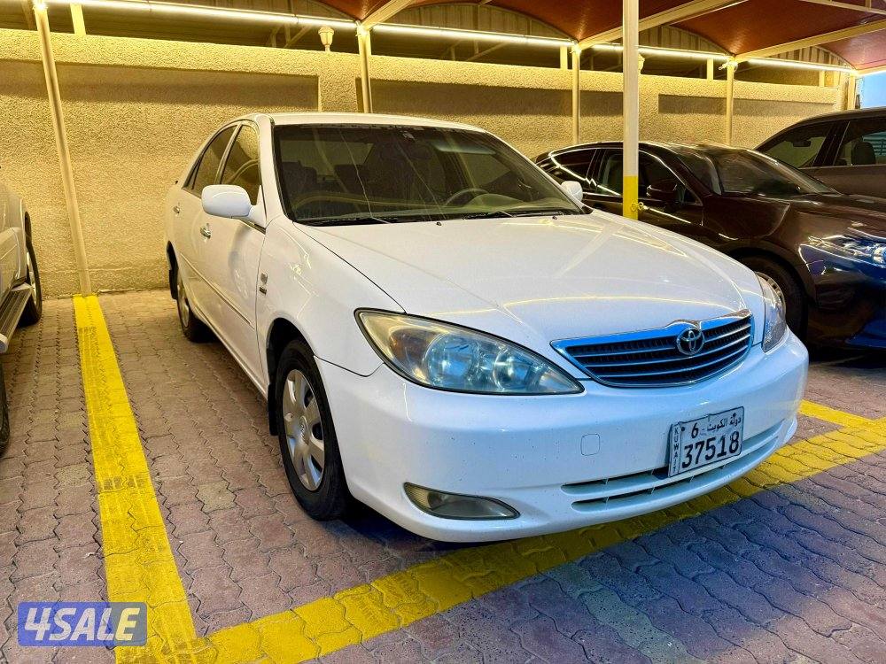 2004 Toyota Camry GLi (White)/ FIRST HAND/ AL-SAYER/ No Smoking Cabin2