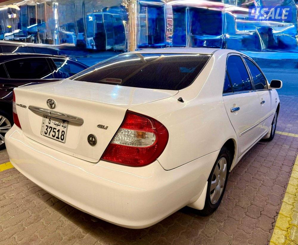 2004 Toyota Camry GLi (White)/ FIRST HAND/ AL-SAYER/ No Smoking Cabin3