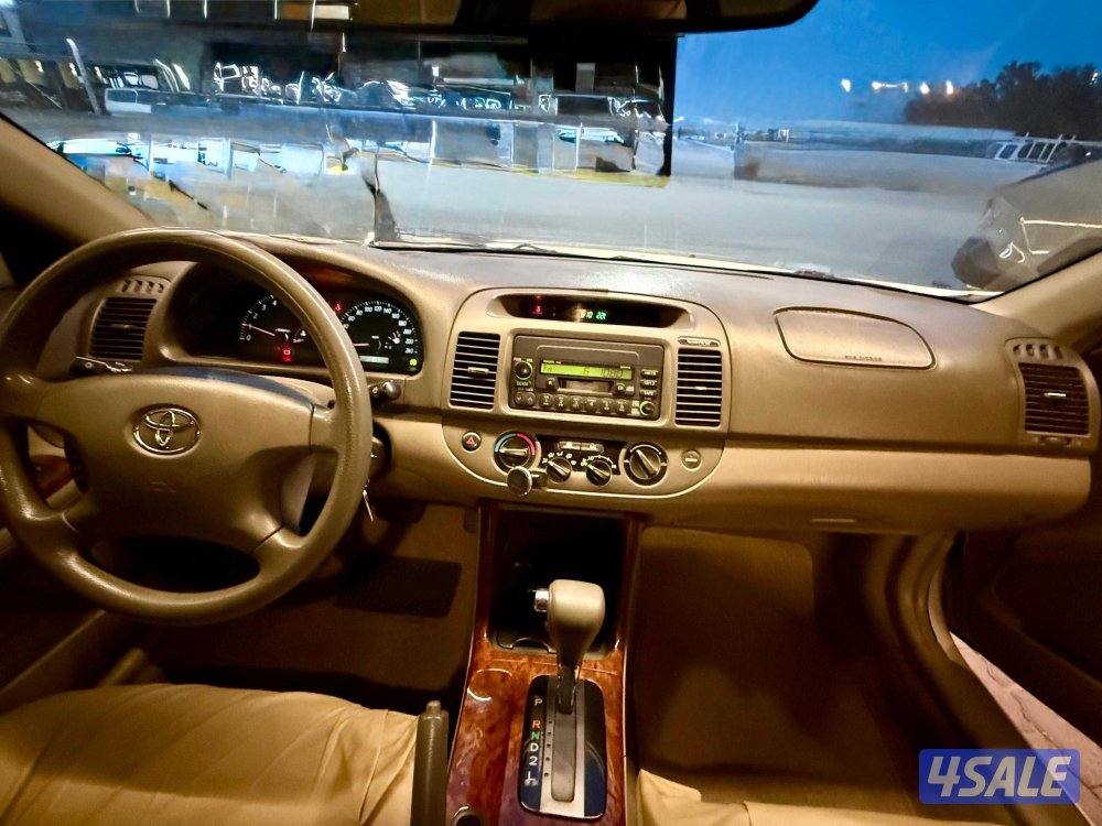 2004 Toyota Camry GLi (White)/ FIRST HAND/ AL-SAYER/ No Smoking Cabin7