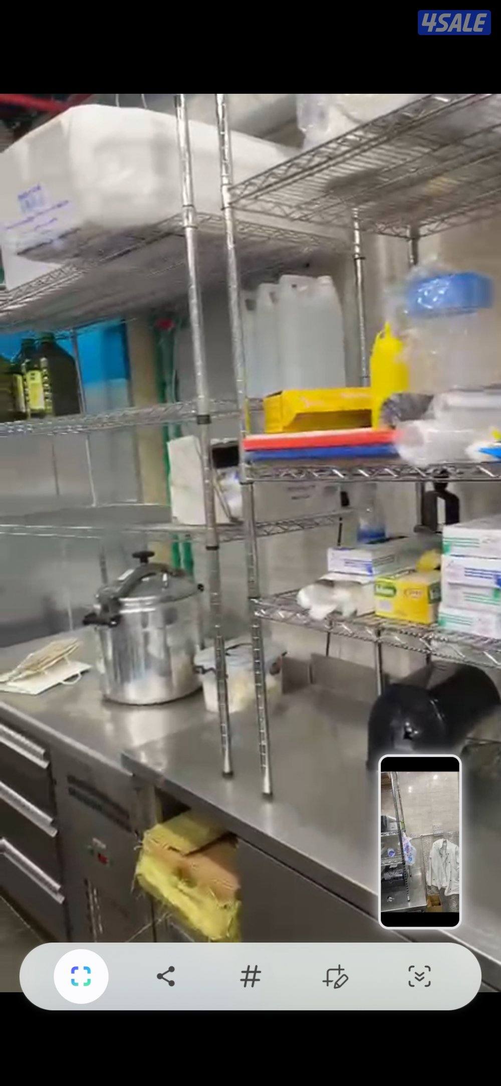 للبيع مطبخ مركزي مجهز بالكامل3