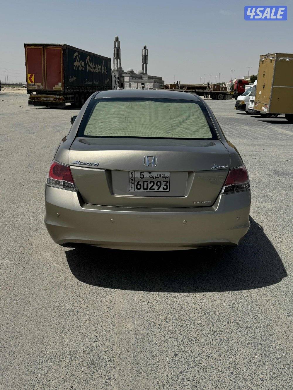 هوندا اكورد ذهبي5
