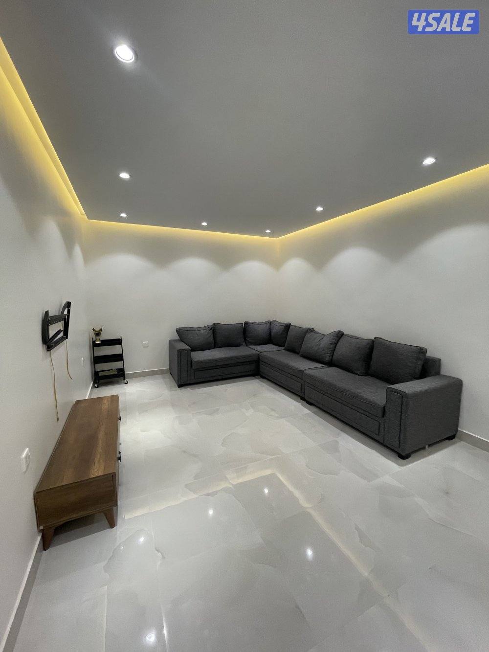 للأيجار مزرعة بالوفره طريق ٧٠٠14