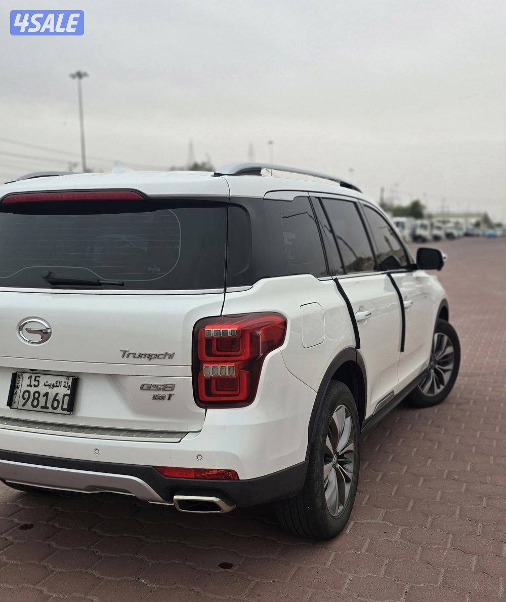 للبيع GS8 موديل 2018 صبغ الوكالة / بحالة الوكالة2