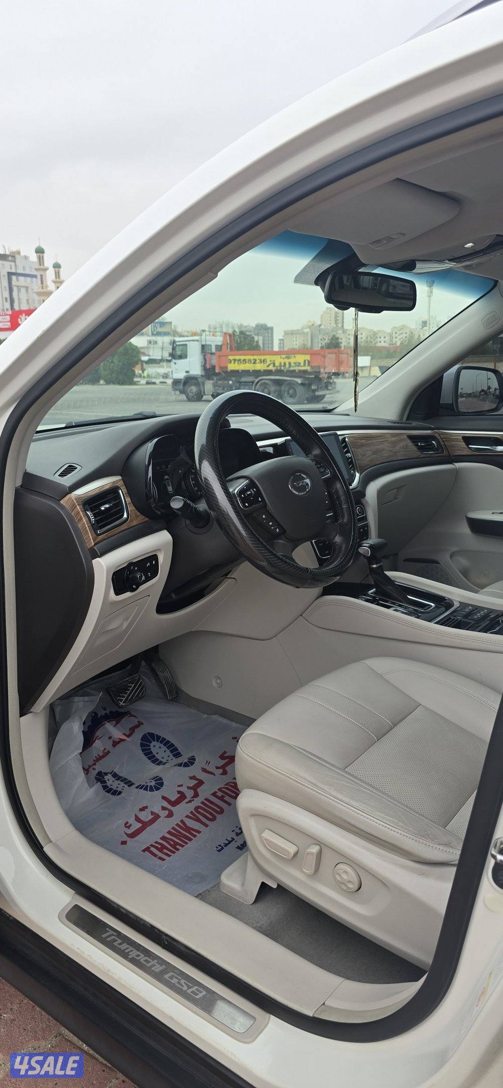 للبيع GS8 موديل 2018 صبغ الوكالة / بحالة الوكالة3