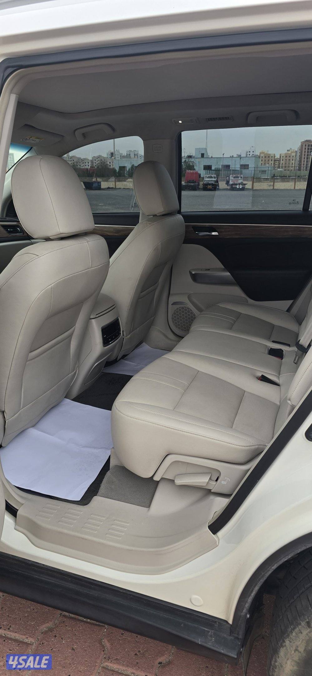 للبيع GS8 موديل 2018 صبغ الوكالة / بحالة الوكالة4