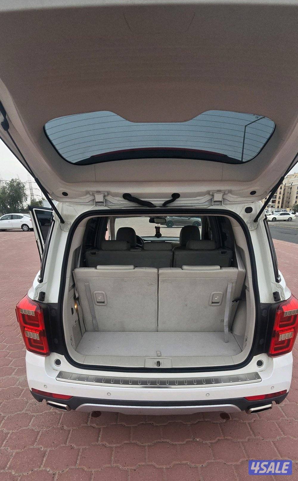 للبيع GS8 موديل 2018 صبغ الوكالة / بحالة الوكالة8