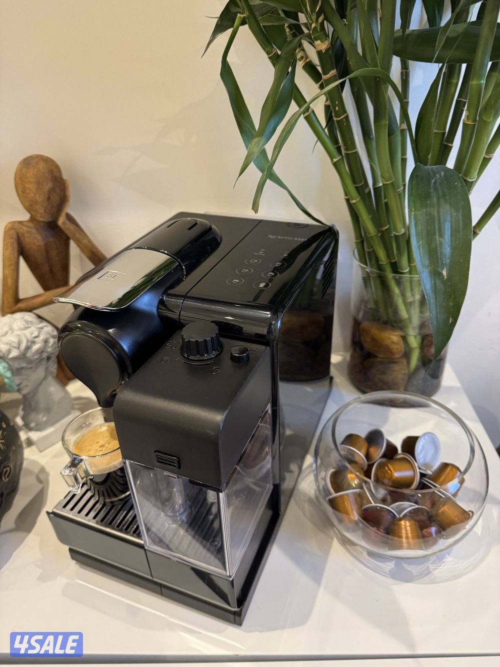 مكينه قهوه نسبريسو  ايطاليه0