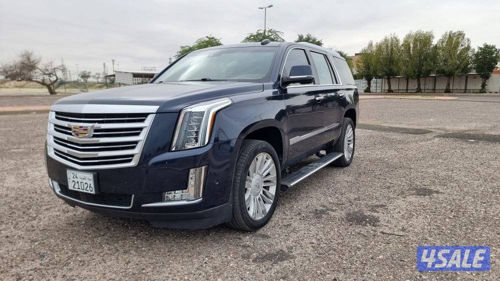 اسكاليد بلاتينيوم 2017 بحالة نادرة1