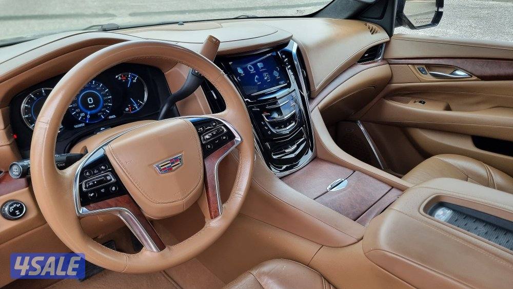 اسكاليد بلاتينيوم 2017 بحالة نادرة2