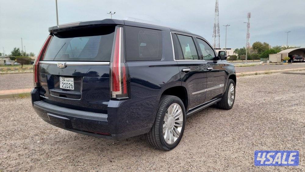 اسكاليد بلاتينيوم 2017 بحالة نادرة3