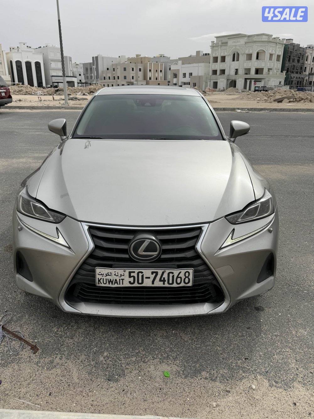 لكزس is300 موديل 20190