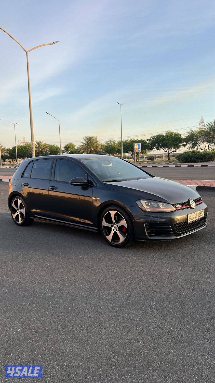فولكس واجن GTI 20141