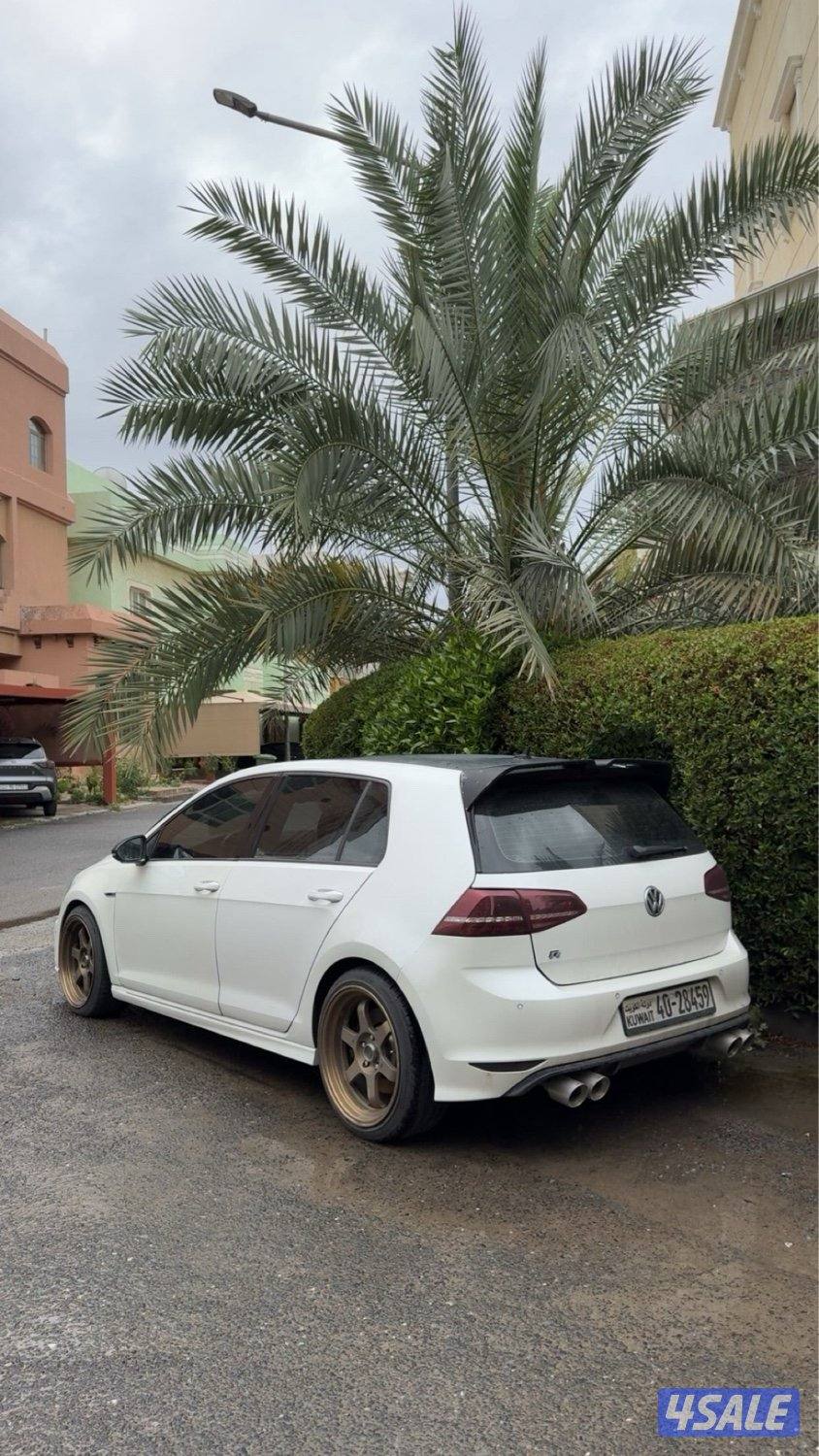 للبيع جولف R شرط الفحص بالكامل3