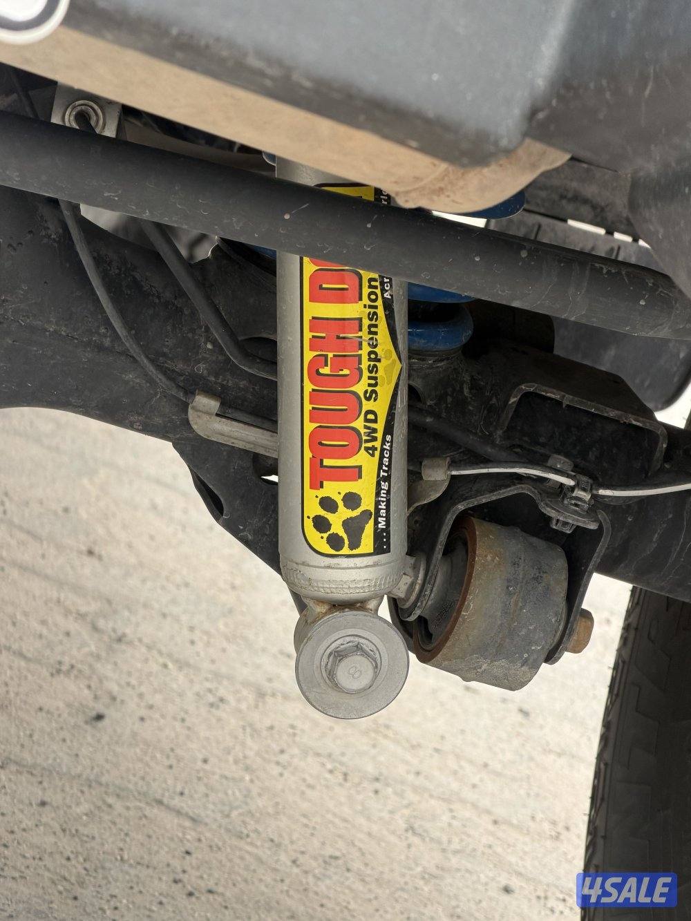 للبيع سزوكي جمني قير عادي مديل 2020 ماشي ٩٠ الف فقط5