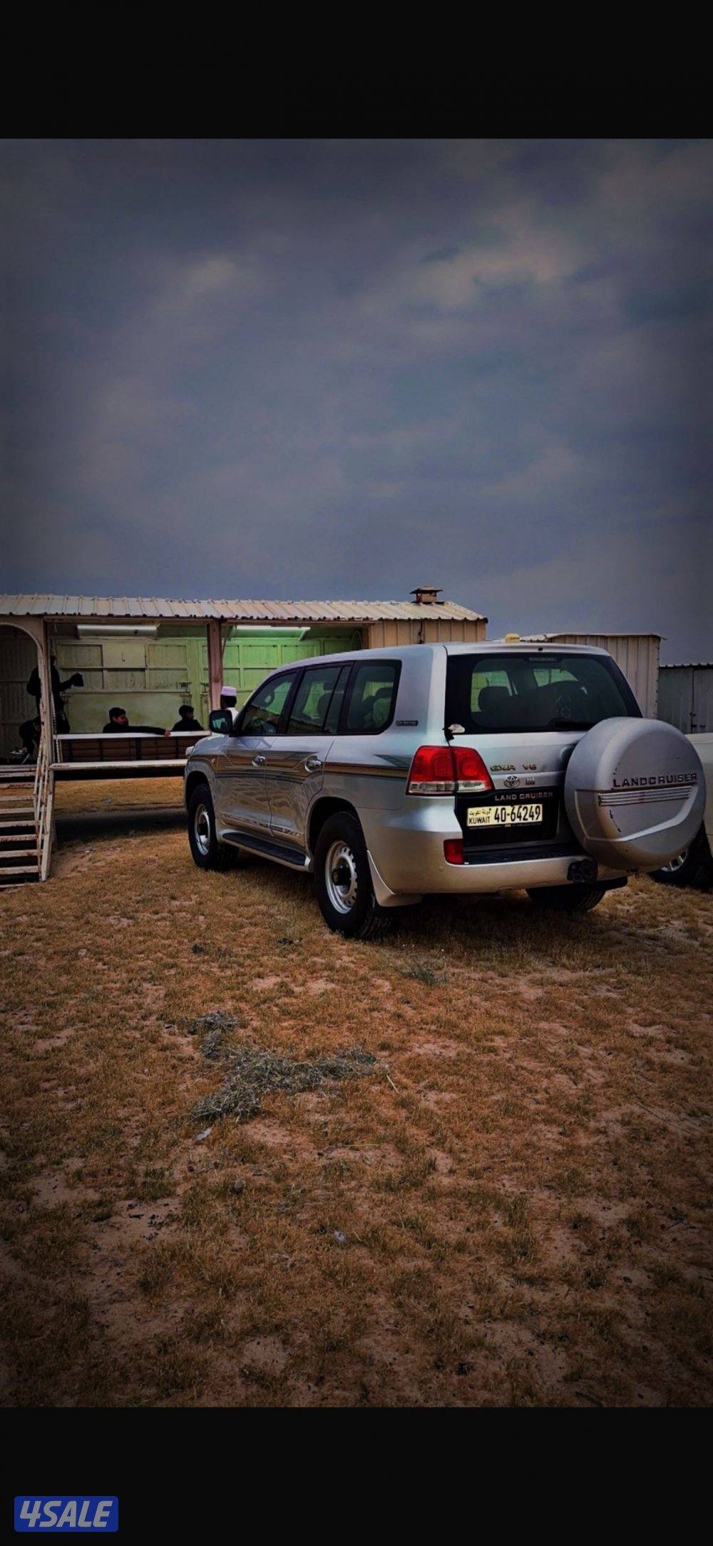 للبيع لاند ٢٠٠٩ قير عادي وارد قطر2