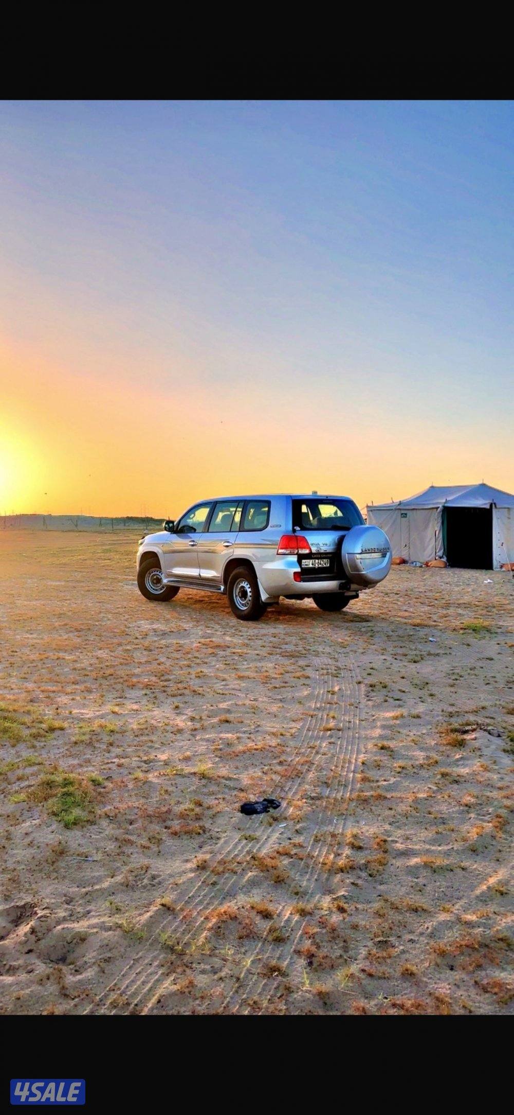 للبيع لاند ٢٠٠٩ قير عادي وارد قطر4