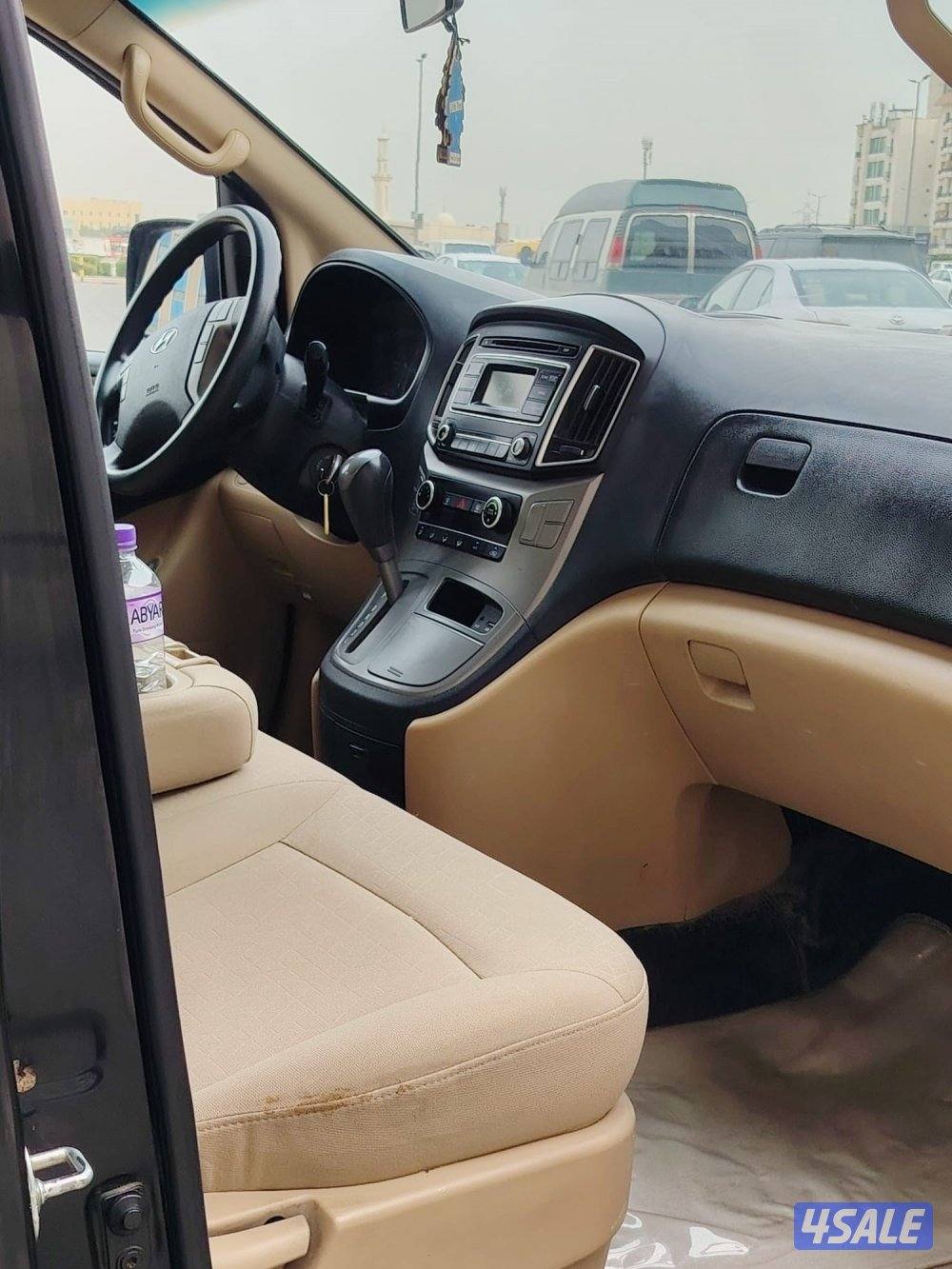 للبيع H1 سياره عائليه 4 صفوف 20193