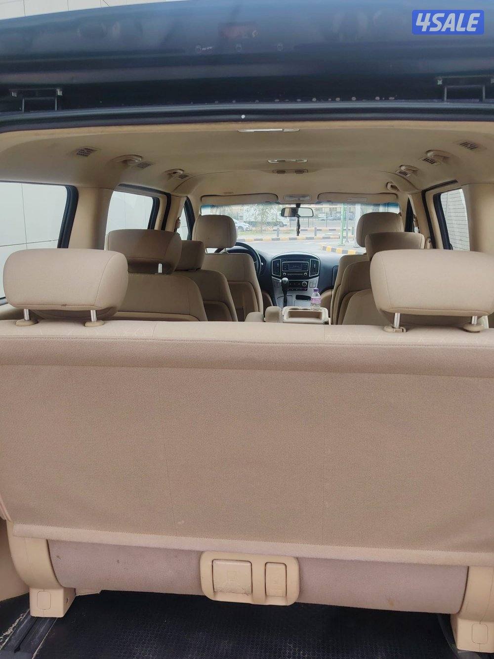 للبيع H1 سياره عائليه 4 صفوف 20195