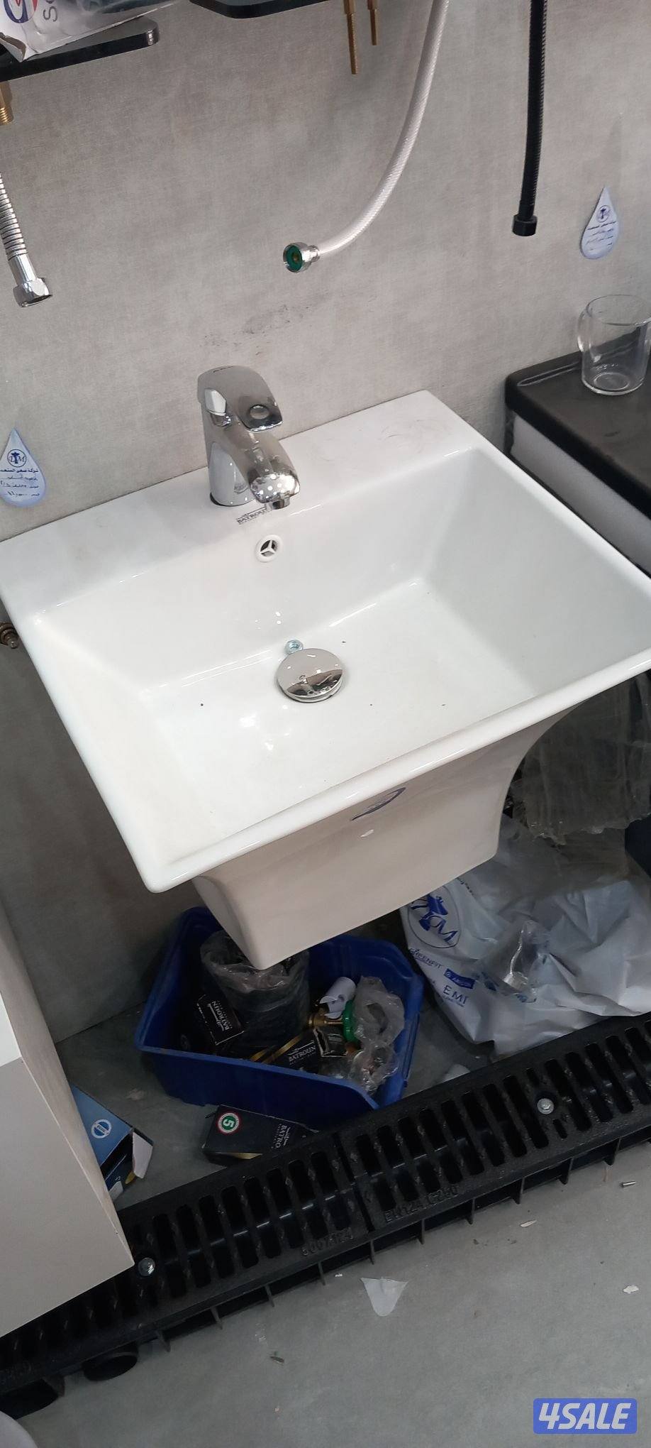 تركيب وتصليح مضخات صيانه شامله الأعمال الصحيه خدمه٢٤ساعه10