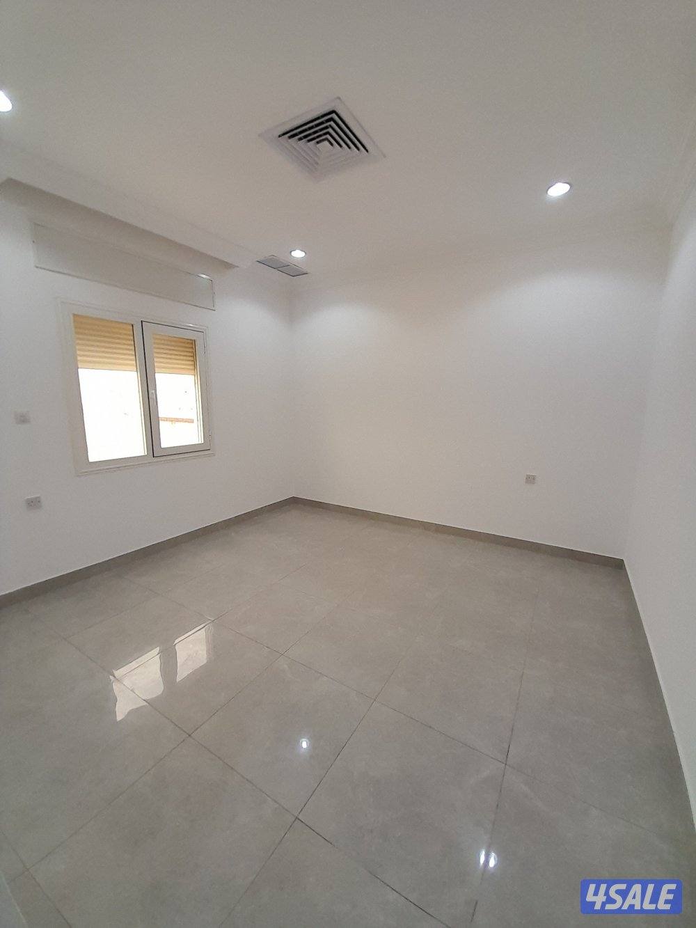 للايجار شقه فى القرين والقصور و مبارك الكبير وابو فطيرة0