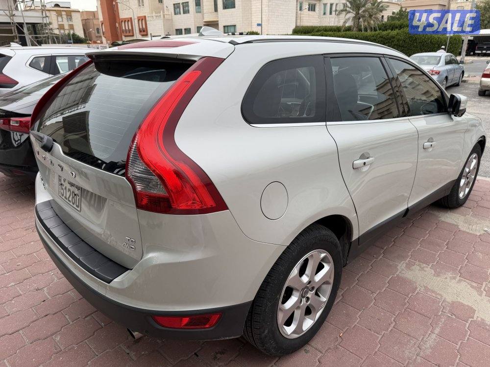 فولفو xc60 20102