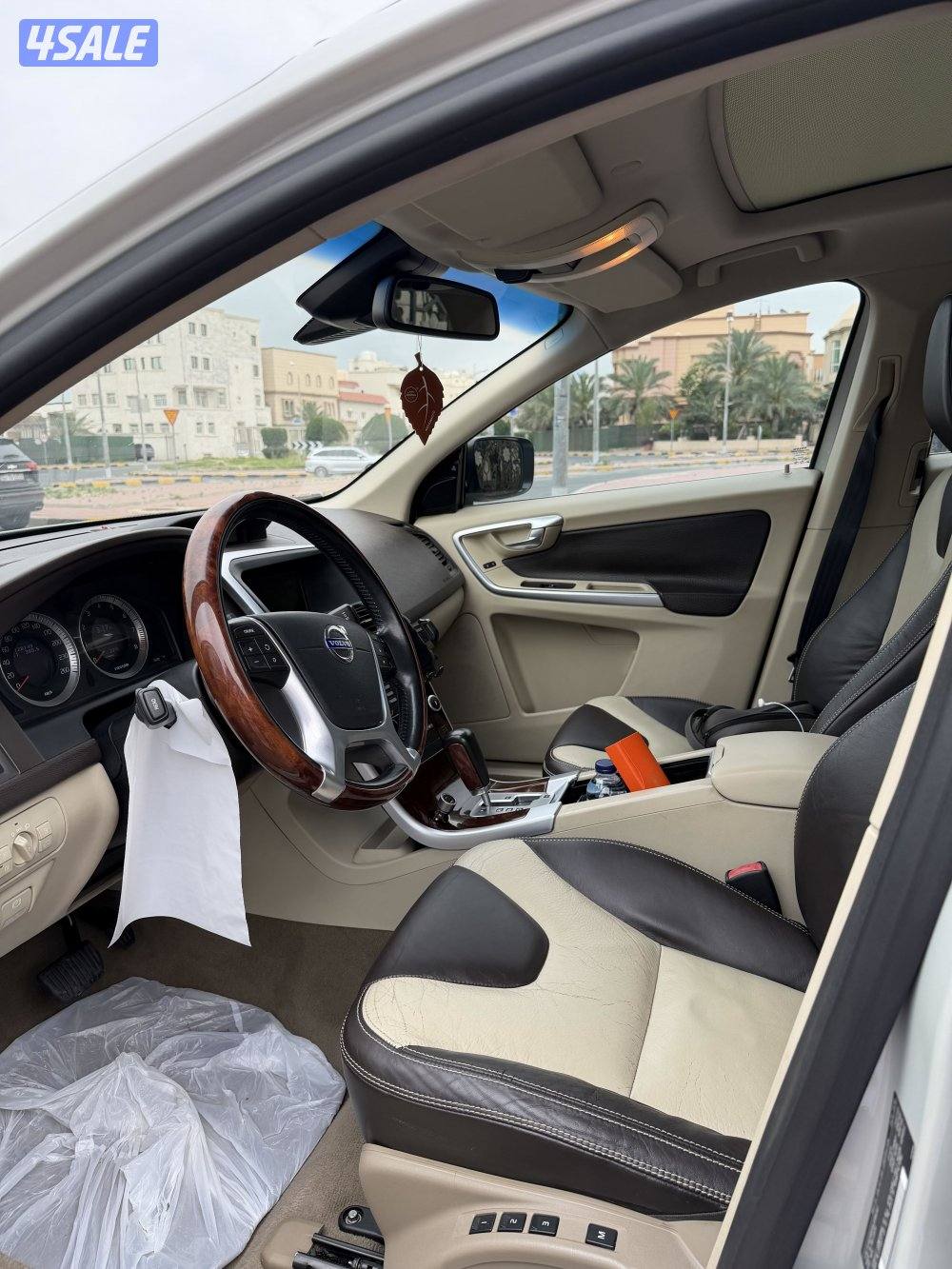 فولفو xc60 20104