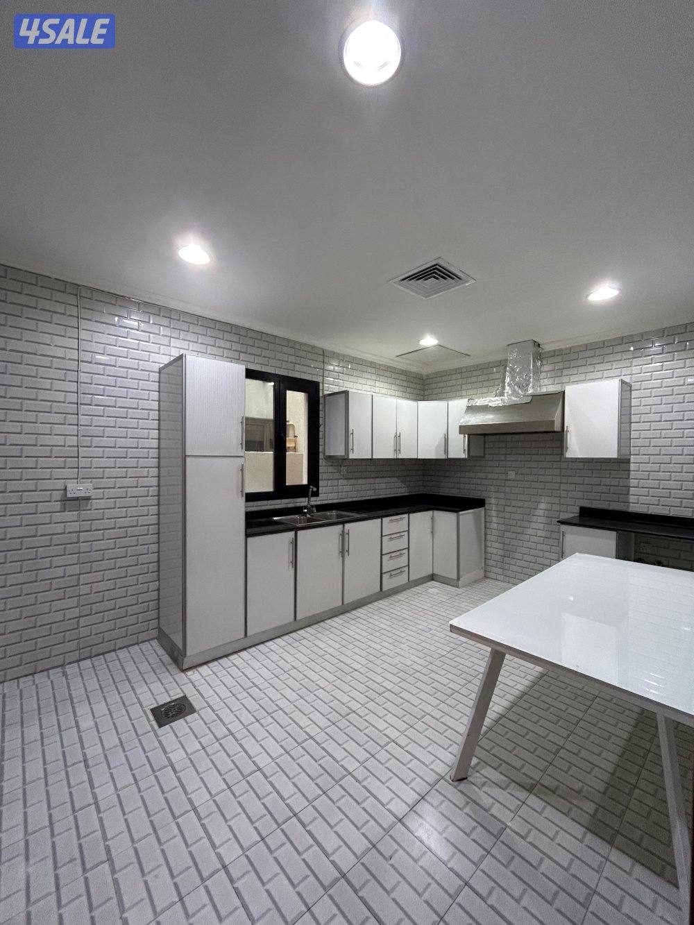 شقة للإيجار فى سلوى _تشطيب سوبر2