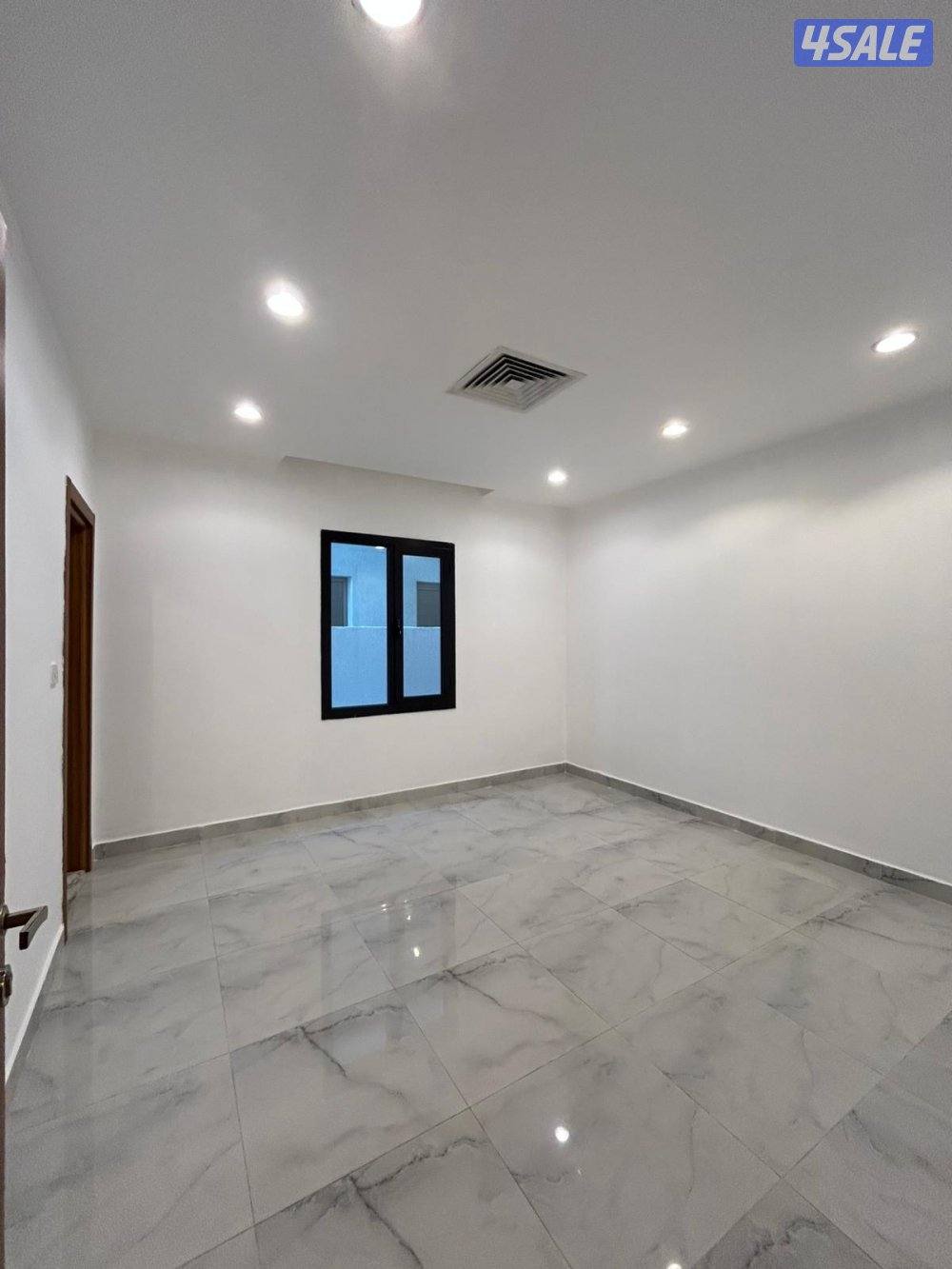 شقة للإيجار فى سلوى _تشطيب سوبر6