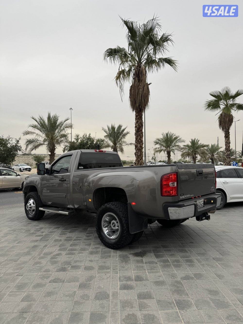 للبيع جي ام سي سيرا ( دولي ) موديل 2013 ماشي 227 وكاله البحرين1