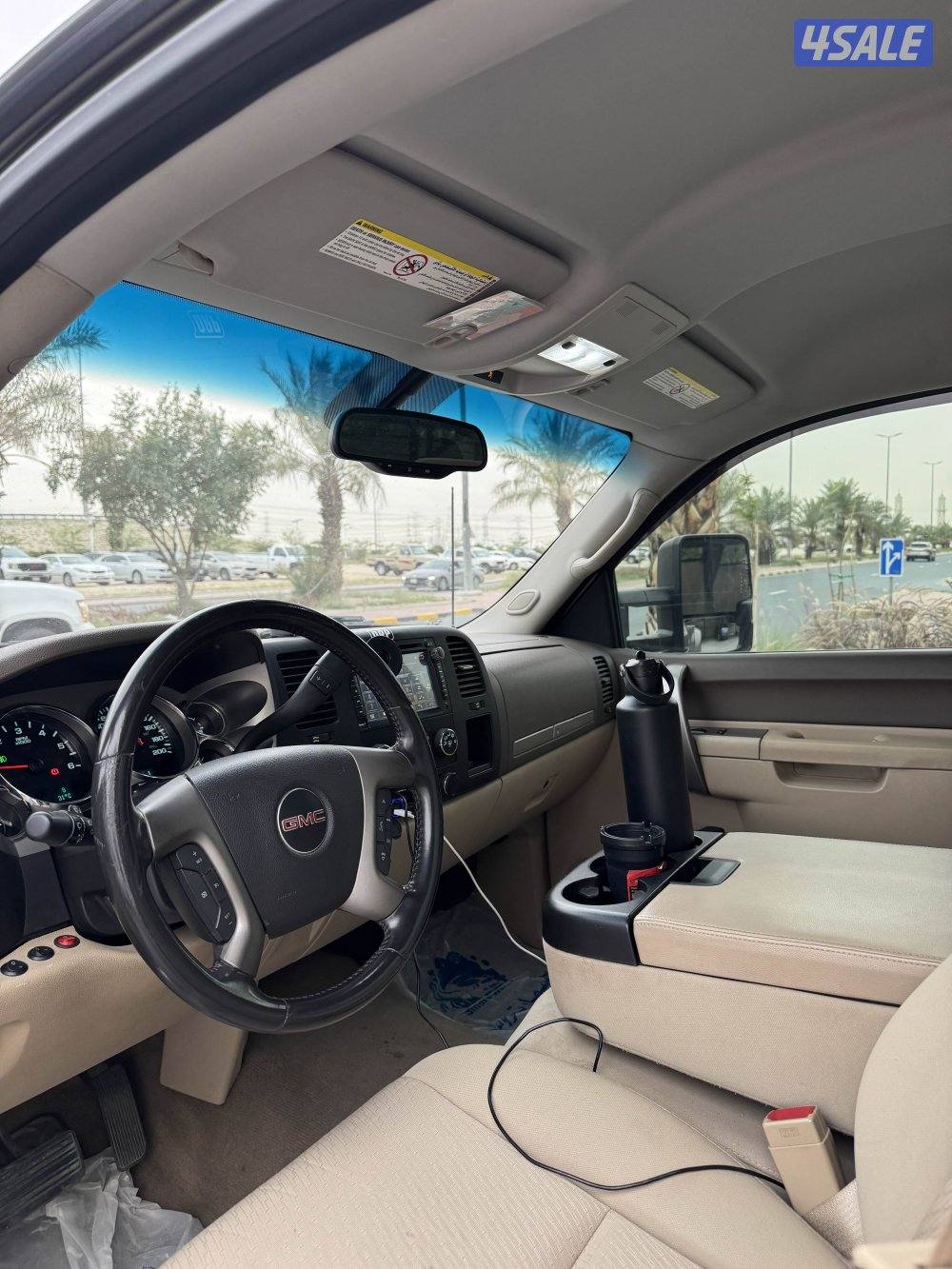 للبيع جي ام سي سيرا ( دولي ) موديل 2013 ماشي 227 وكاله البحرين4